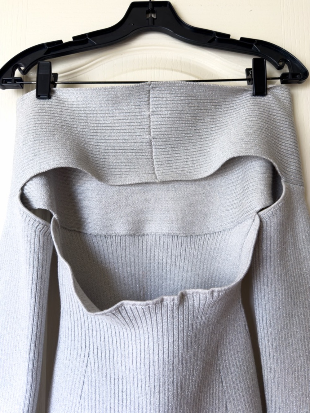 KHAITE Salma Off Shoulder Rib Knit Wool Top Long-Sleeve Chrome Medium NWT - Picture 7 of 10